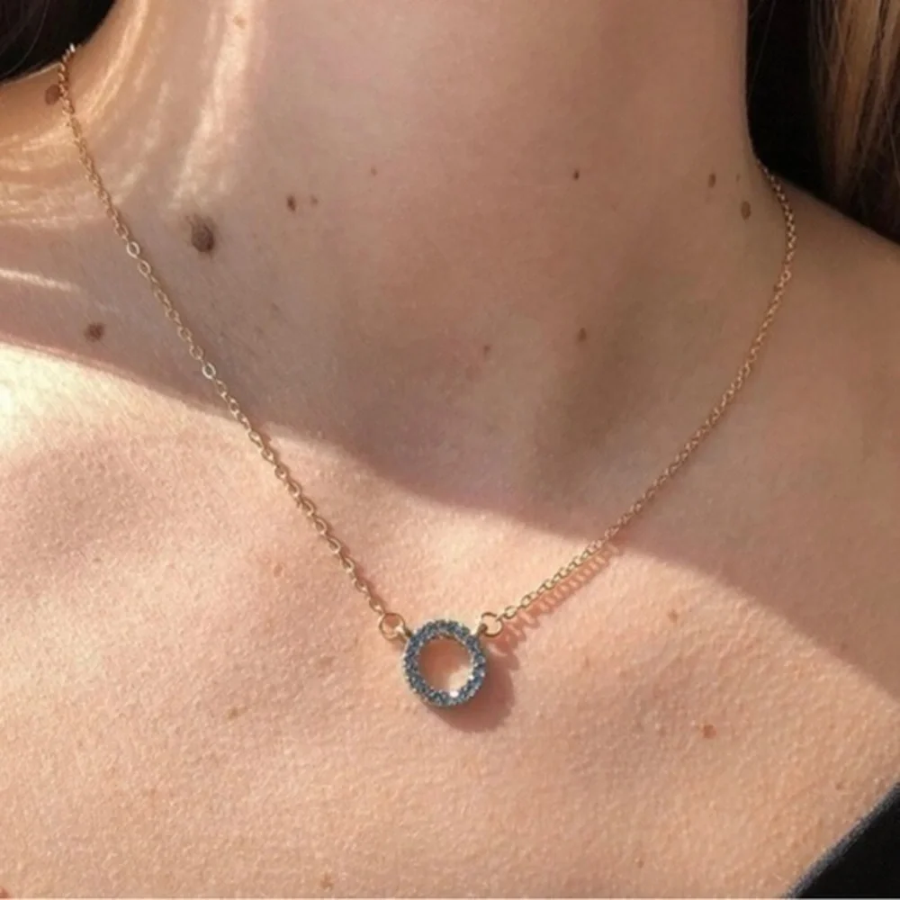 Blue Rhinestone Pendant Necklace